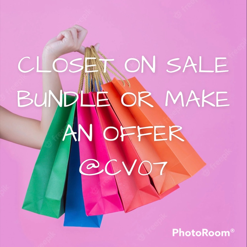 🎊CLOSET ON SALE 🎊